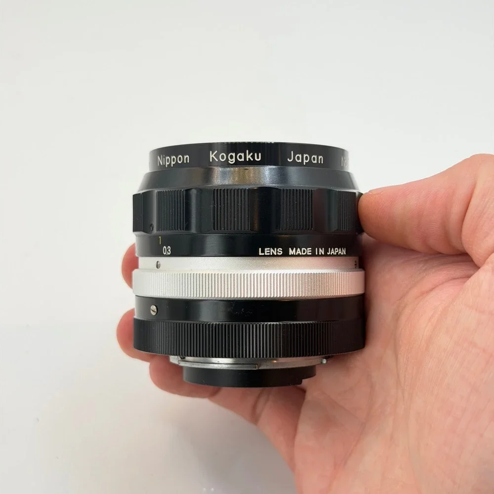 MINT Nippon Kogaku Nikkor-O Auto 35mm f2 Wide Angle Lens NON AI Nikon F Mount